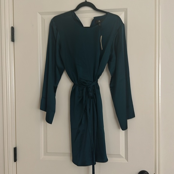 NWT Banana Republic Midi Dress Small - Picture 3 of 8